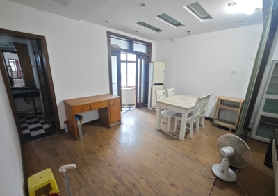 寺坡路5号院2幢1单元