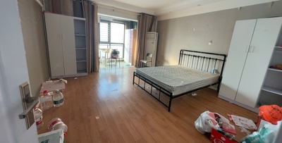 升龙凤凰城A区8幢3单元